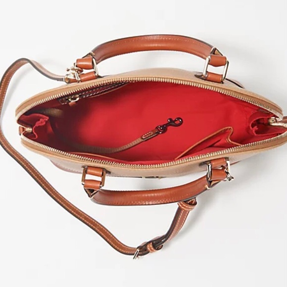 NWT Dooney & Bourke Pebble Grain Zip Zip Caramel Satchel Purse Retail Price $248 - Picture 3 of 5